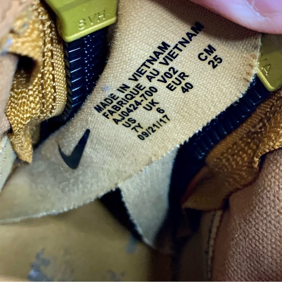 Nike Air Force 1 Utility Mid Top Brown Canvas Sneakers Sz: 7Y/9.5W RARE Preowned - Picture 8 of 9